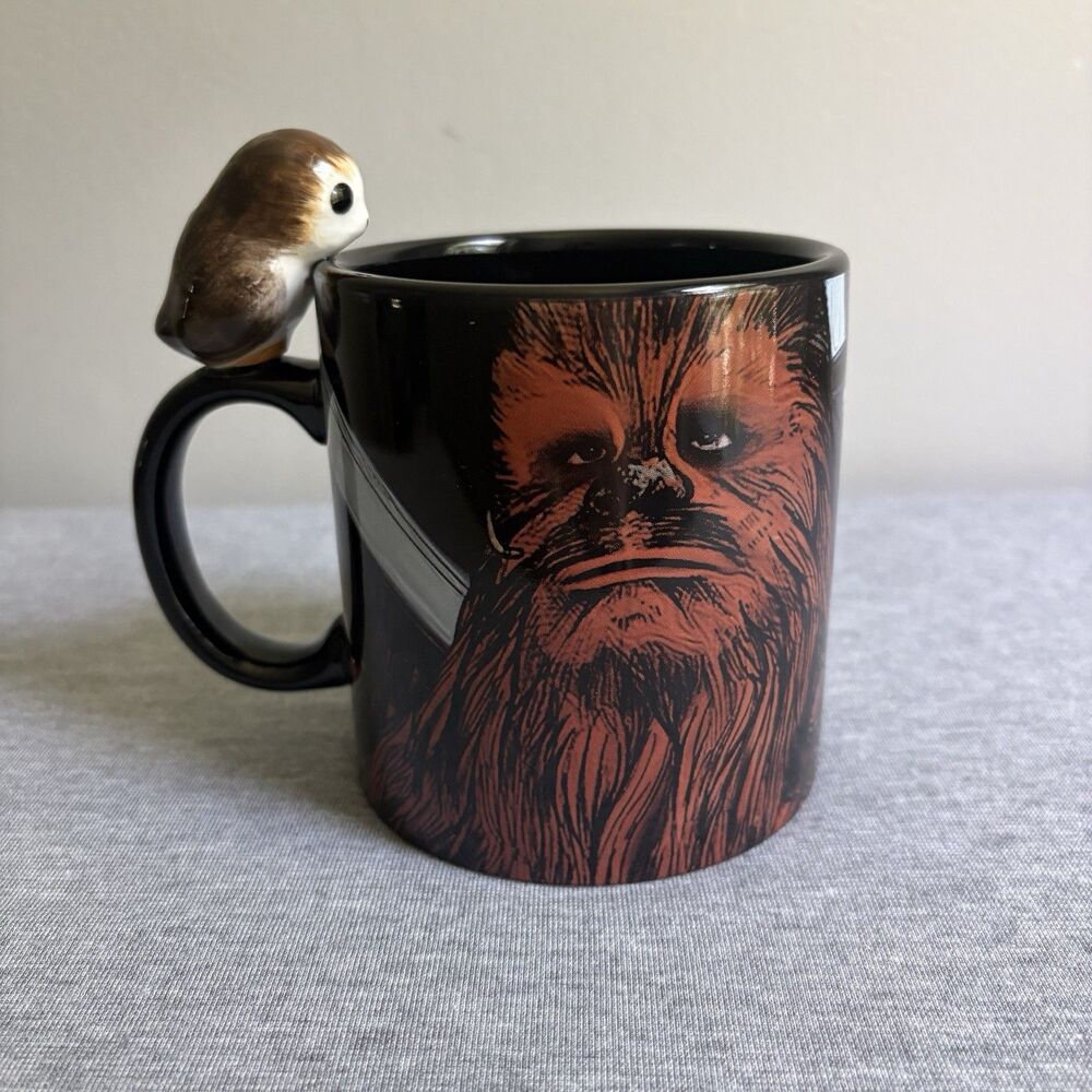 Vandor 56111 Star Wars Peeking Porg & Chewbacca 20 Oz. Sculpted Ceramic Mug